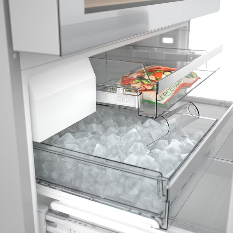 Counter-Depth 800 Series 21-Cu. Feet 4 -Door French Door Refrigerator with Ice Maker ( Stainless Steel ) ENERGY STAR Certified